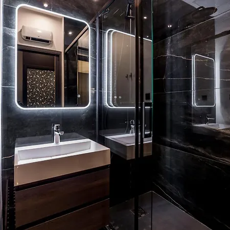 Les Jacobins, Hypercentre *